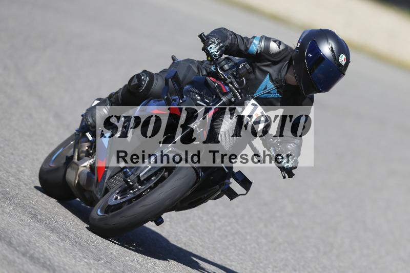 /05 07.04.2026 Cornu Master School ADR/Gruppe rot/17